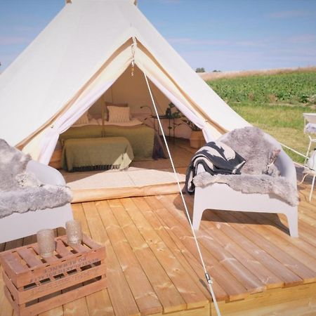 Glamping Och Gardslagenhet Mellan Himmel Och Hav Apartment Skivarp Exterior foto