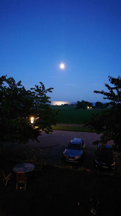 Glamping Och Gardslagenhet Mellan Himmel Och Hav Apartment Skivarp Exterior foto